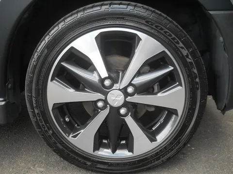 Mitsubishi eK X