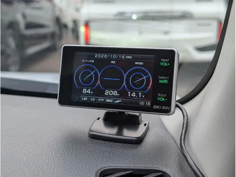 Daihatsu Mira Tocot