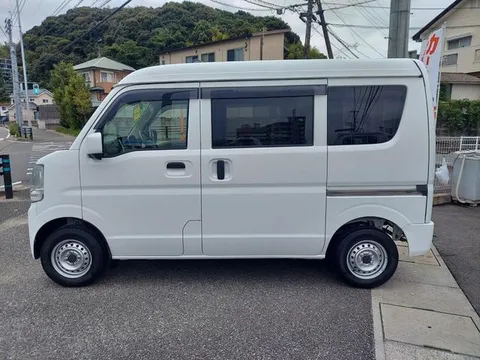 Nissan Clipper