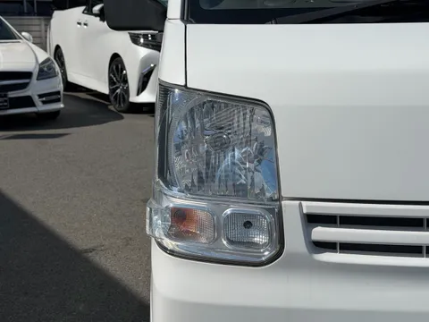Nissan Clipper