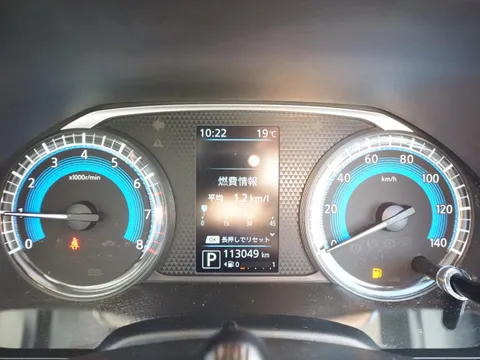 Mitsubishi eK X Space