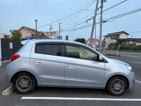 Mitsubishi Mirage
