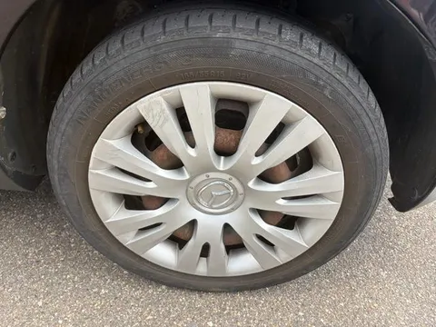 Mazda Verisa