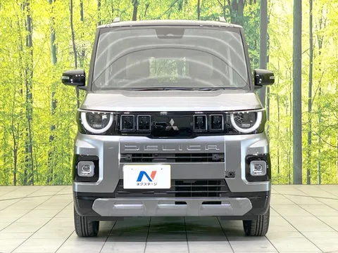 Mitsubishi Delica Mini