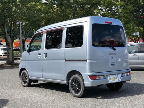 Daihatsu Hijet Cargo