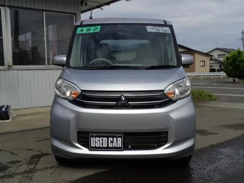 Mitsubishi eK Space