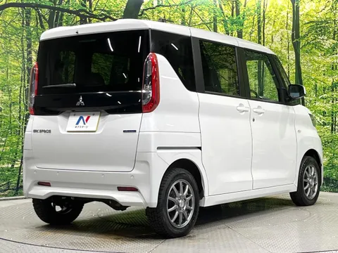 Mitsubishi eK Space