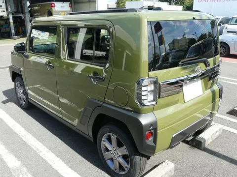 Daihatsu Taft