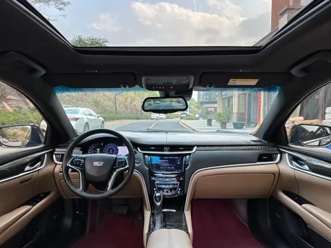 Cadillac XTS
