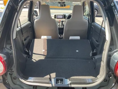 Daihatsu Mira Tocot