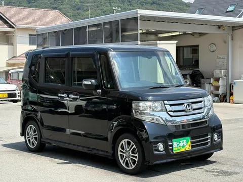 Honda N-BOX Plus Custom