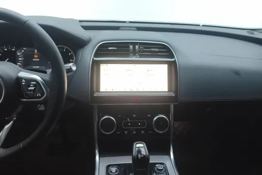 Jaguar XEL