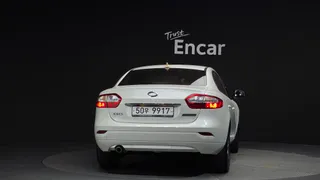 Renault SM3