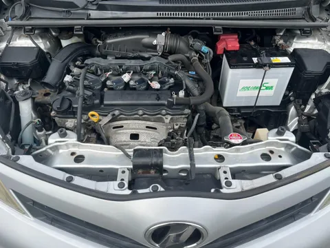 Toyota Yaris (Vitz)