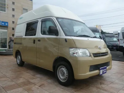 Toyota TownAce Van