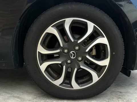 Mazda Mazda2 (Demio)