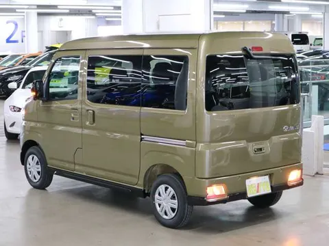 Daihatsu Atrai