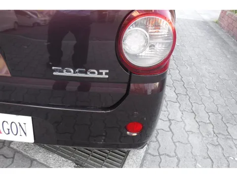 Daihatsu Mira Tocot