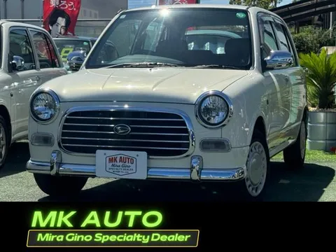 Daihatsu Mira Gino