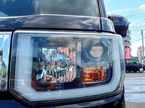 Toyota Pixis Mega