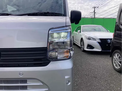 Nissan Clipper