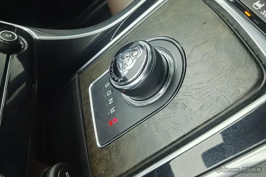Jaguar XFL