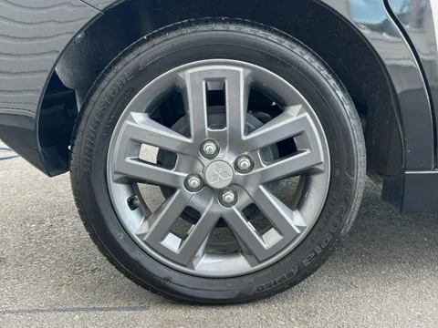 Mitsubishi Delica Mini