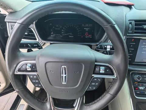 Lincoln Continental