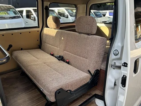Toyota TownAce Van