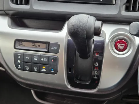Honda N-WGN Custom