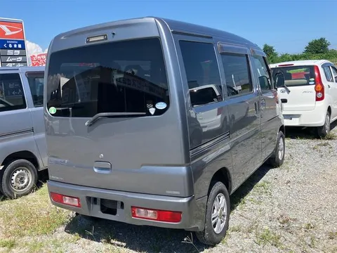 Mitsubishi Minicab Van