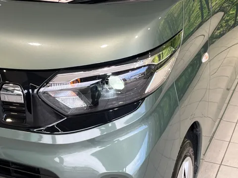 Mitsubishi eK Space