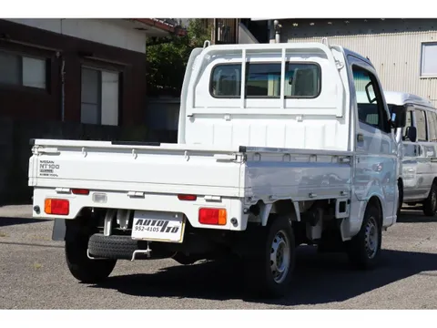 Nissan Clipper Truck