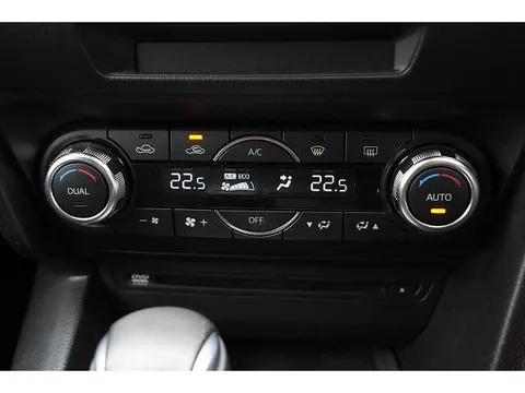 Mazda Axela Sport