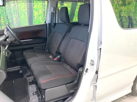 Suzuki Wagon R Stingray