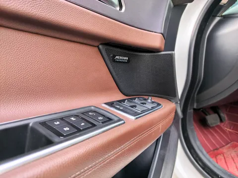 Jaguar XFL