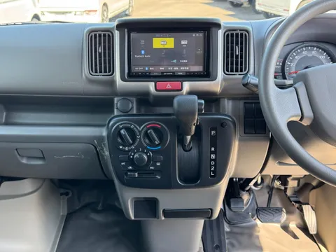 Nissan Clipper