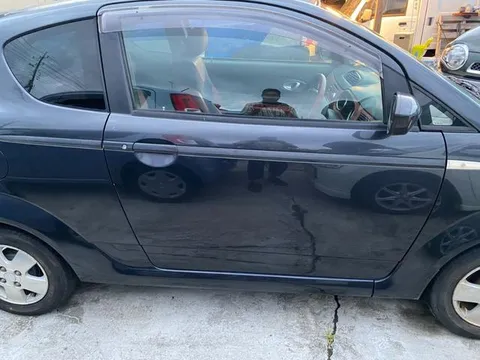 Subaru R1