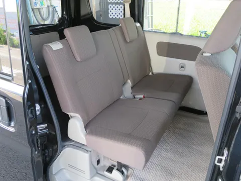 Mitsubishi Minicab Van