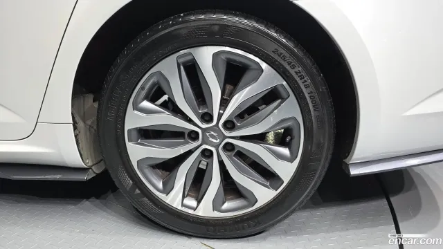 Renault Talisman (SM6)