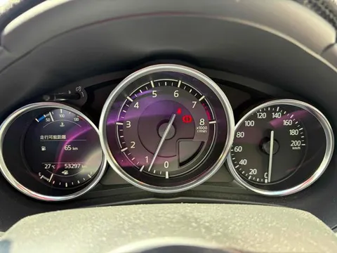 Mazda MX-5 (Roadster)