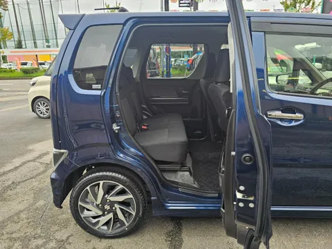 Suzuki Wagon R Stingray
