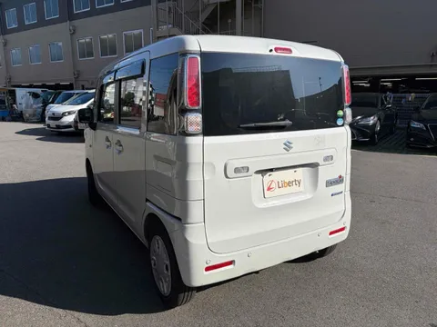 Suzuki Spacia