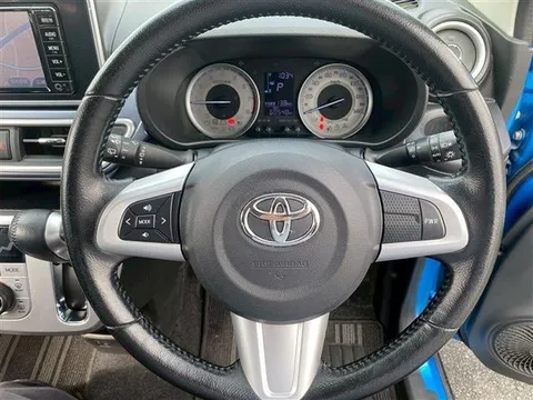 Toyota Pixis Joy