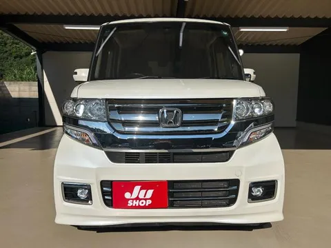 Honda N-BOX Plus Custom