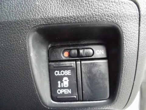 Honda N-BOX Plus