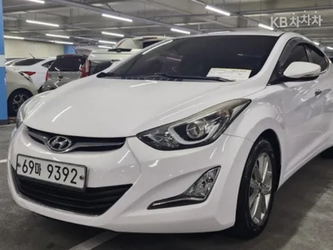 Hyundai Elantra (Avante)