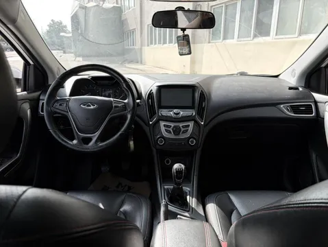 Chery Arrizo 5