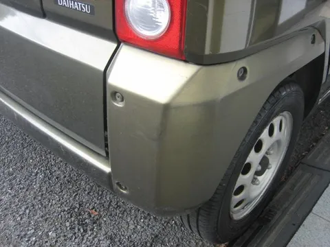 Daihatsu Naked