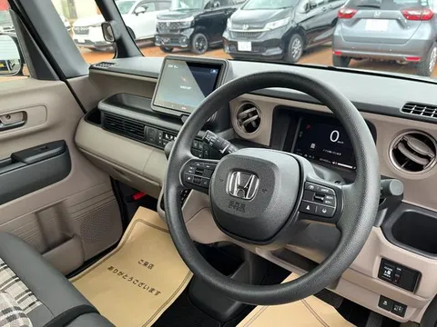 Honda N-BOX Joy